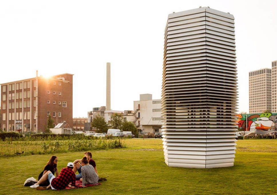 Daan Roosegaarde's "Smog-Free Tower"